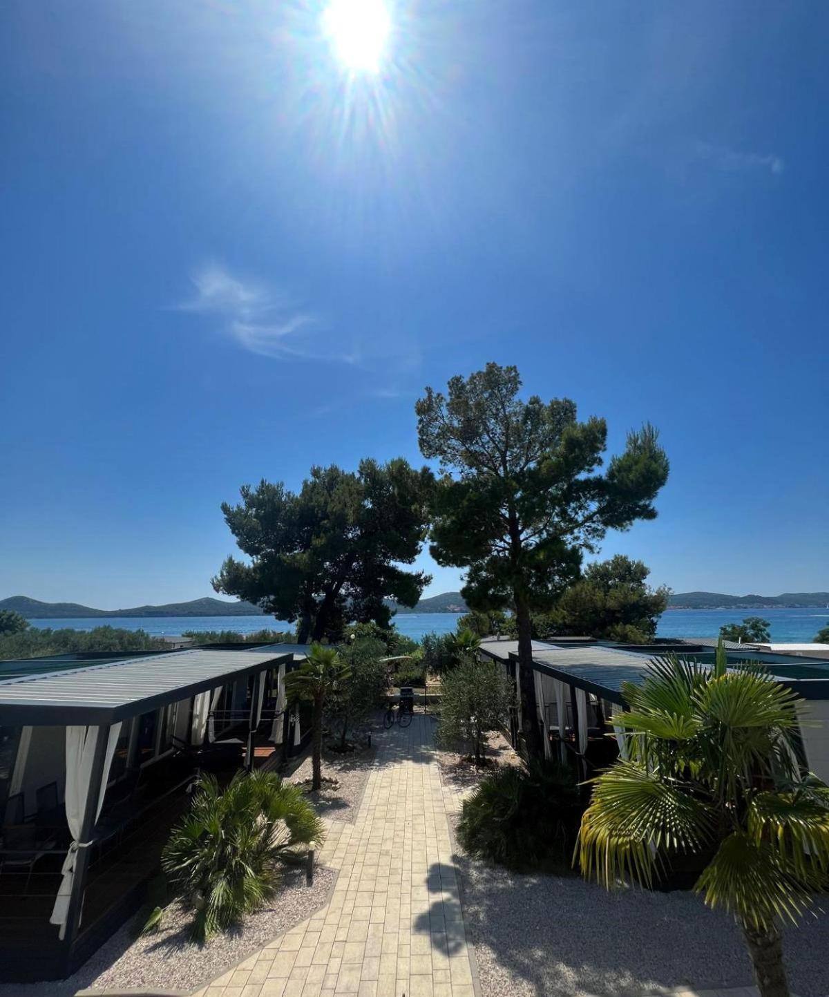 Dalmaris Camp - Prestige Mobile Homes Biograd Na Moru Exterior photo